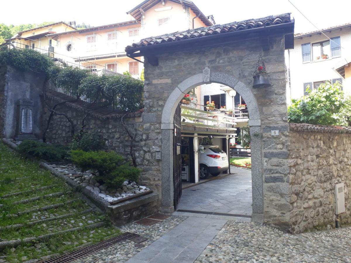 Da Mara Lago Di Como Sormano Bagian luar foto
