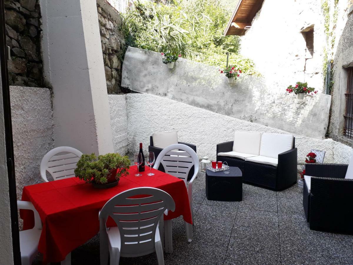 Da Mara Lago Di Como Sormano Bagian luar foto