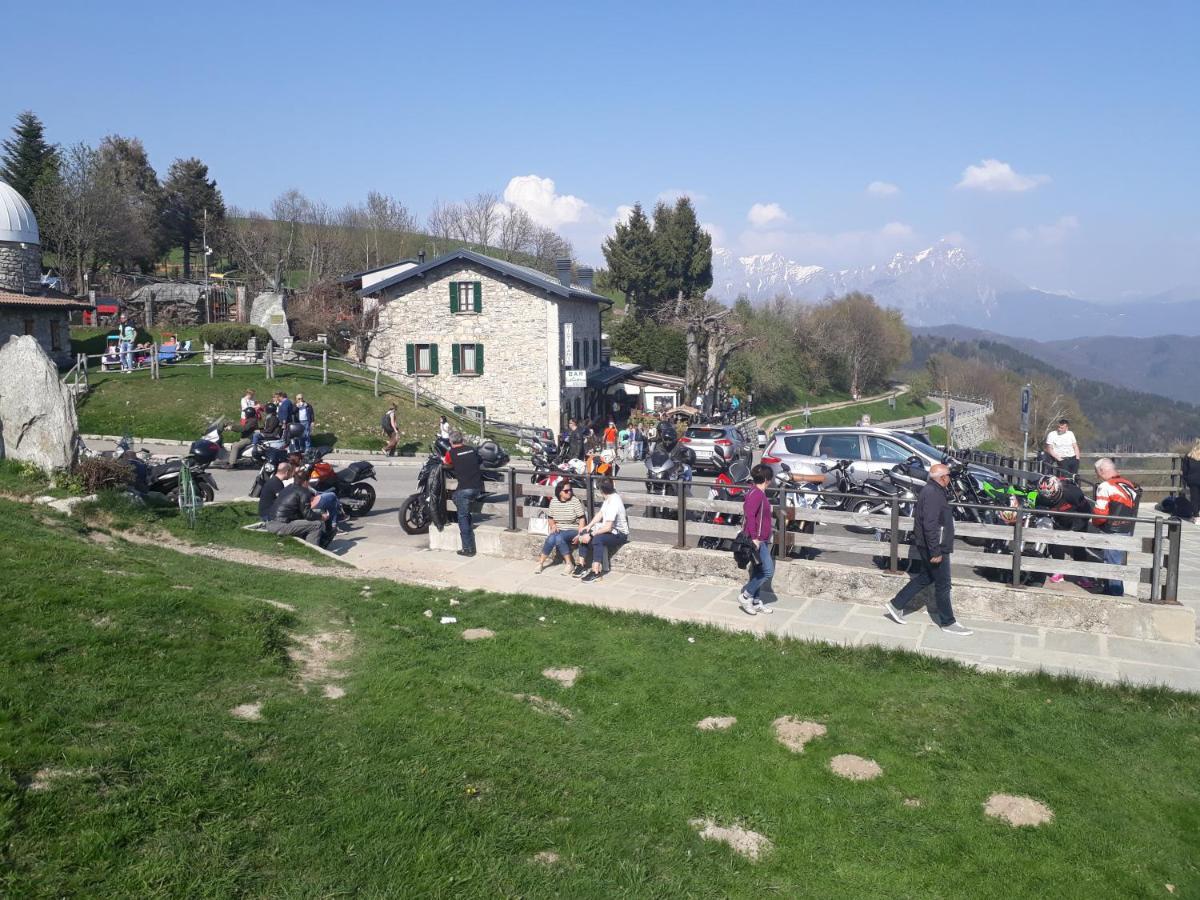 Da Mara Lago Di Como Sormano Bagian luar foto